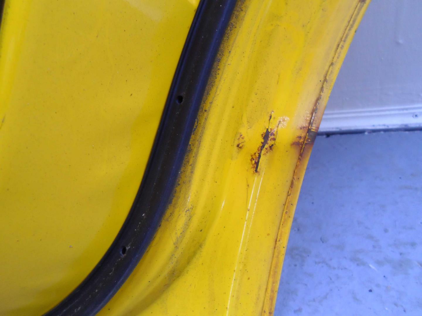 Стеклоподъемник электр. задний правый