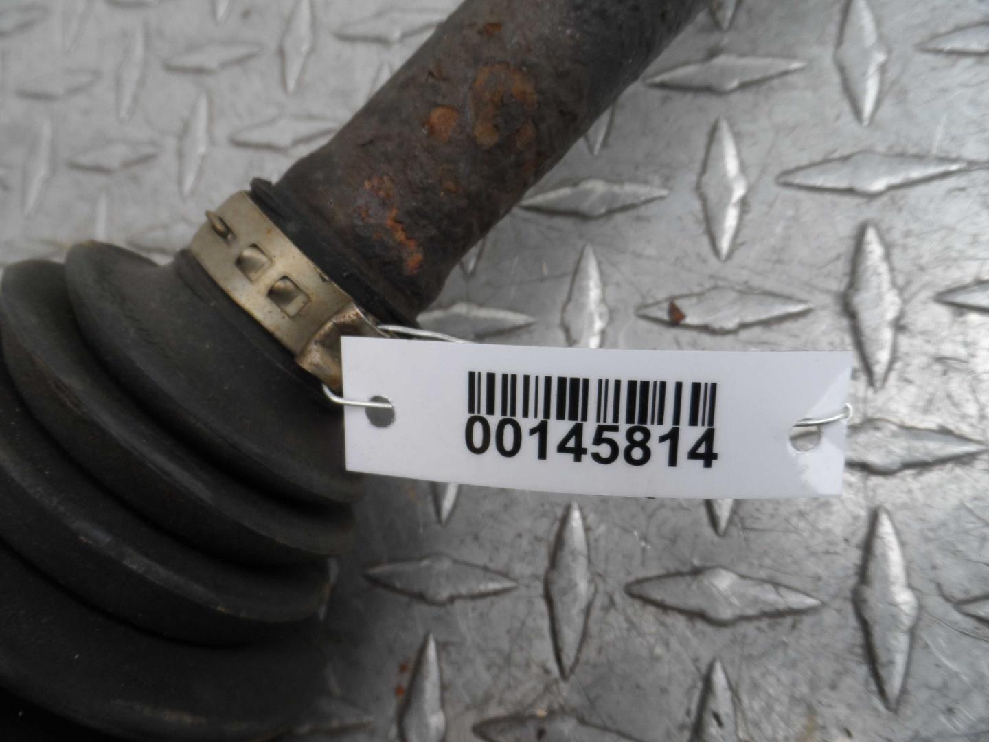 Полуось задняя левая