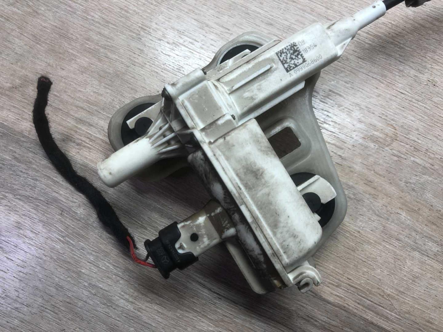 Замок багажника