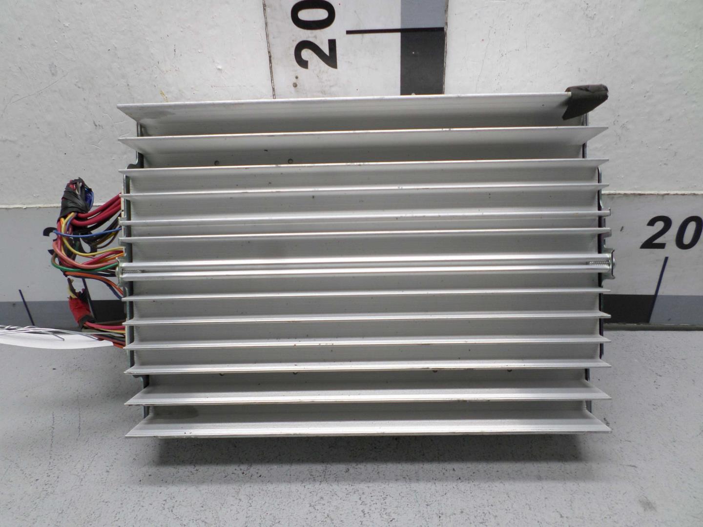 Усилитель акустической системы