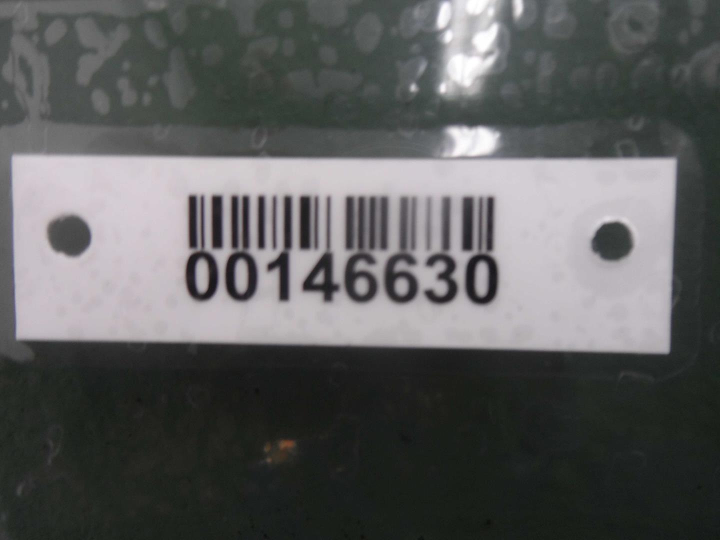 Стекло двери задней правой