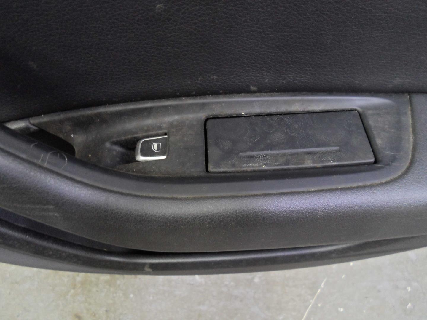 Ограничитель двери