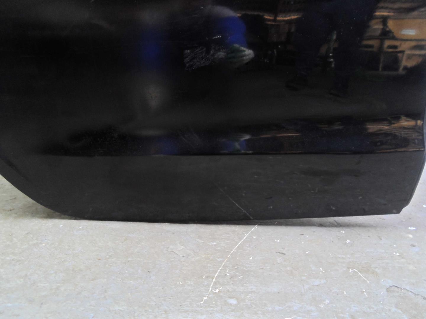 Ограничитель двери