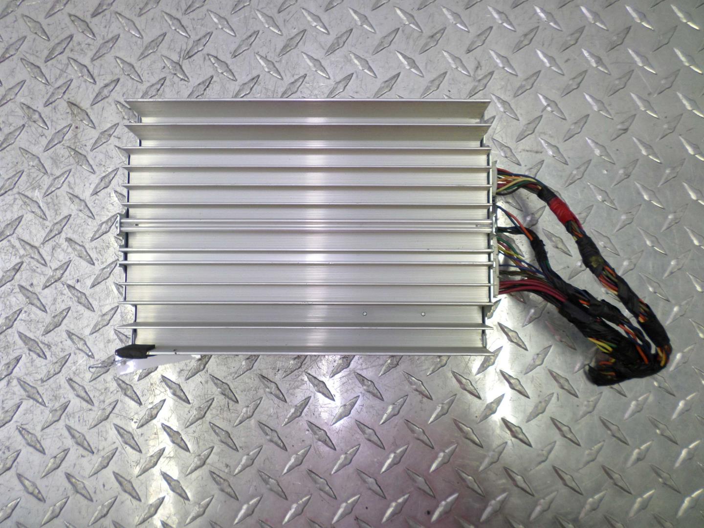 Усилитель акустической системы