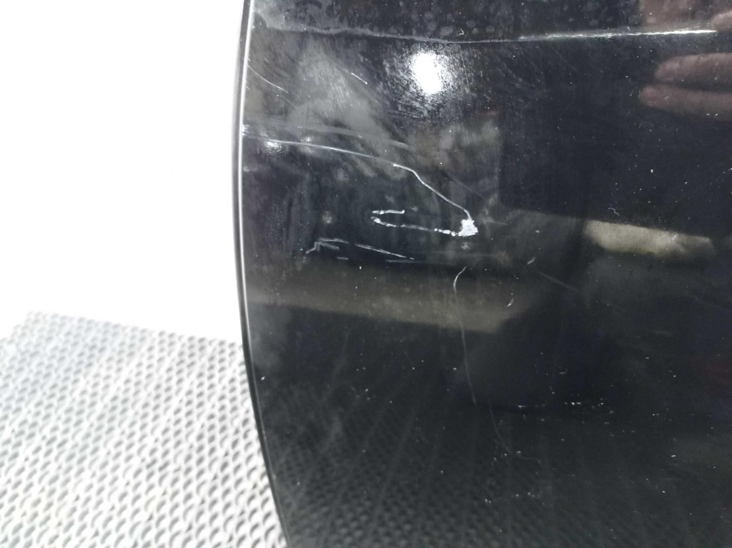 Стекло двери задней левой