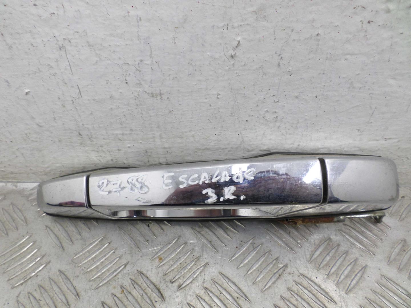 Ручка двери задней наружная правая