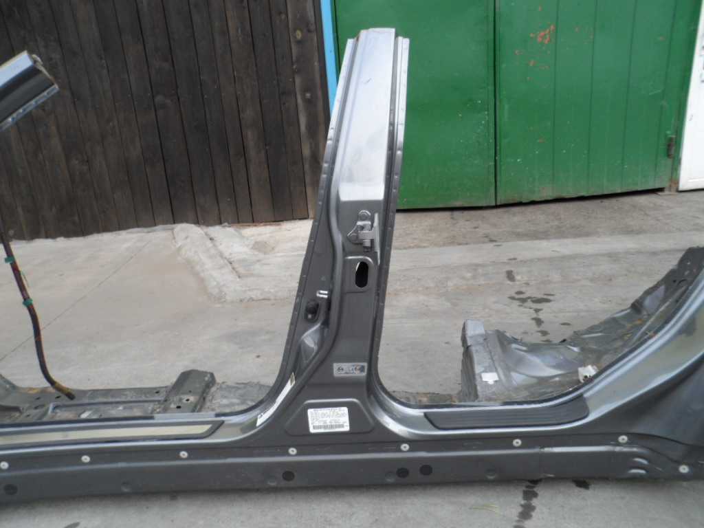 Кузовной элемент