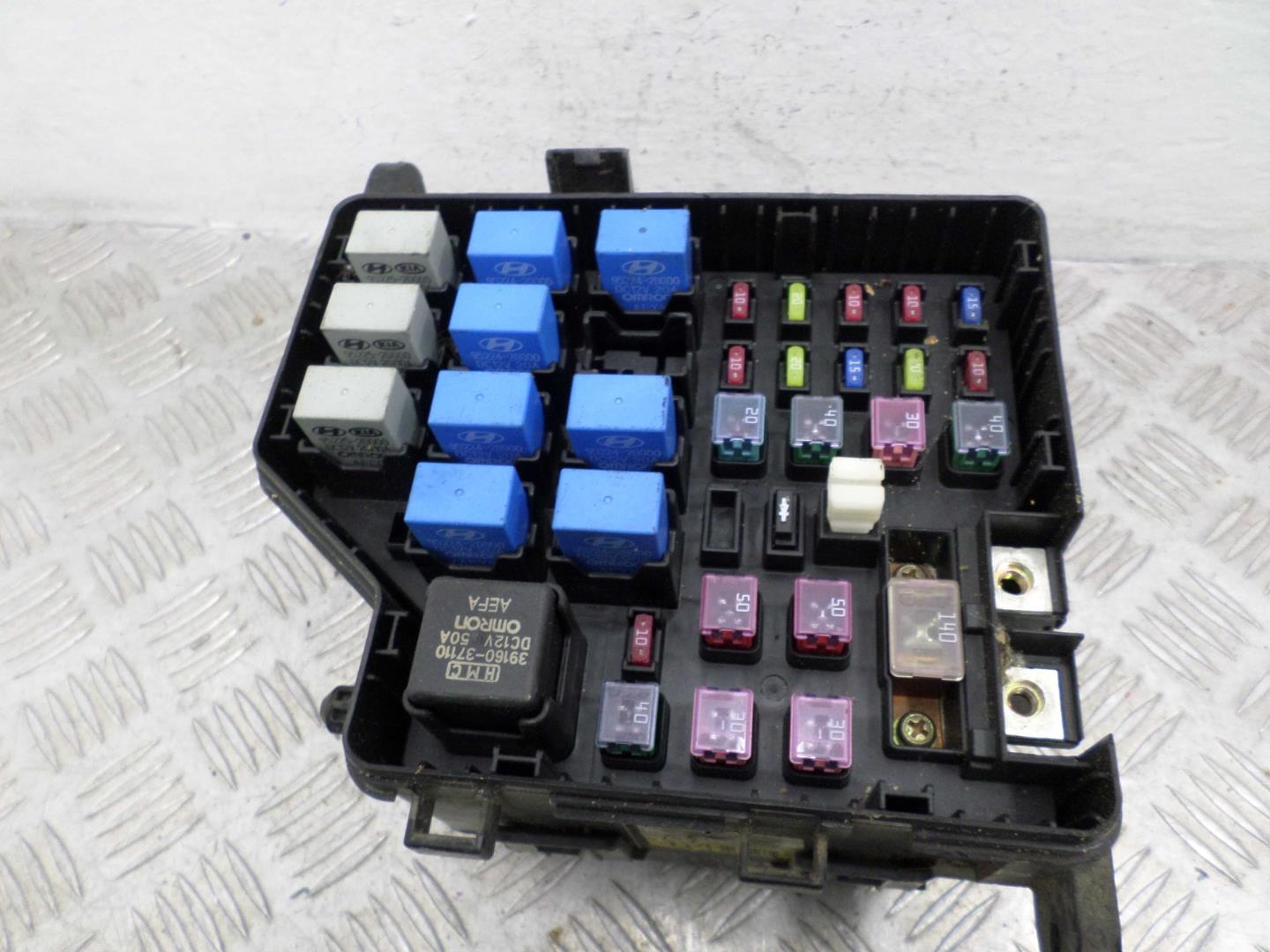 Блок предохранителей