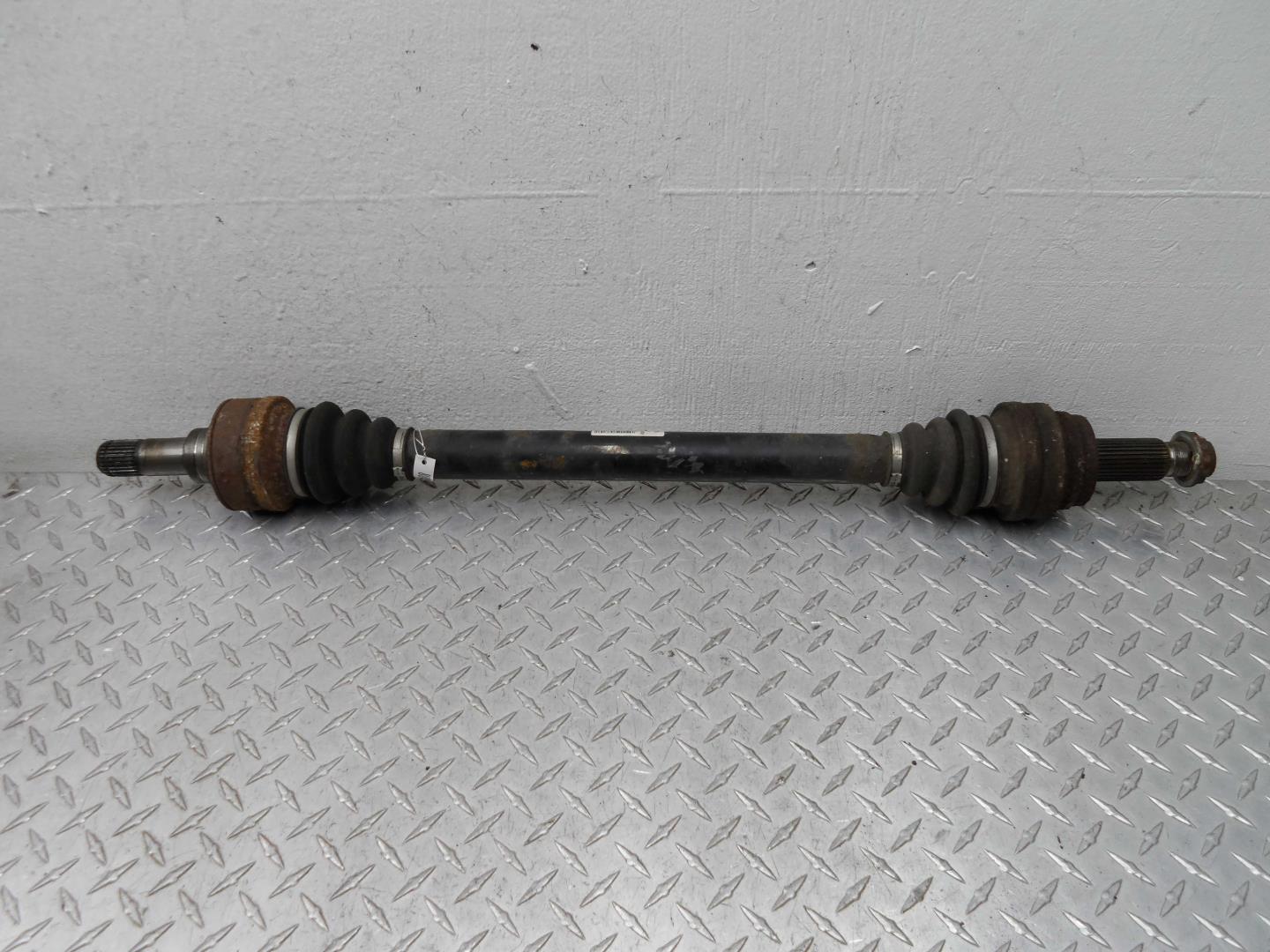 Полуось задняя правая