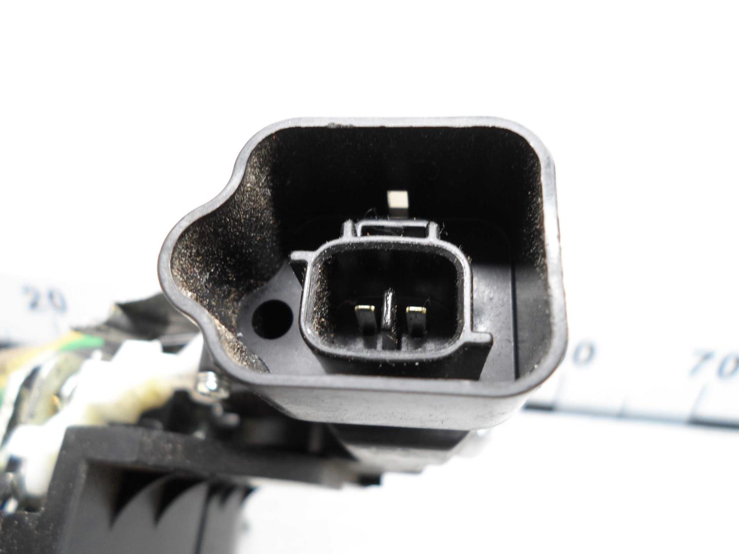 Замок багажника