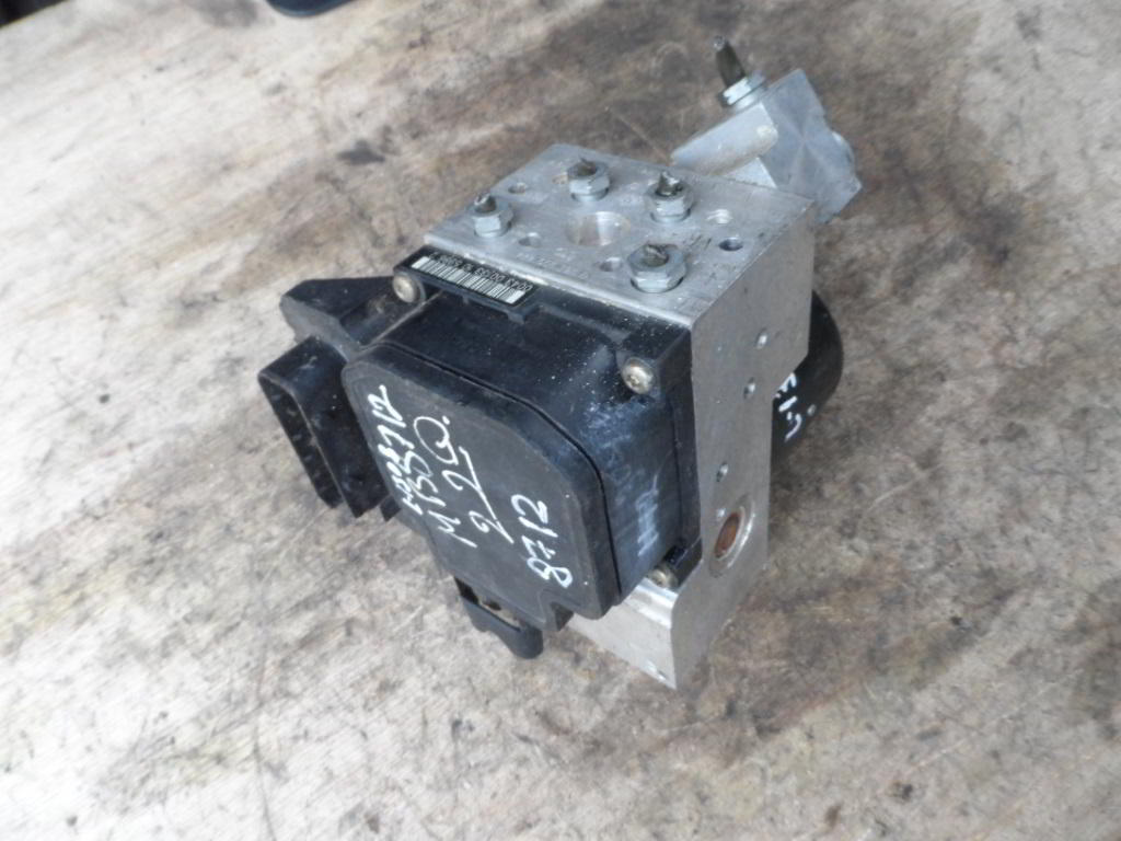 Блок ABS (насос)