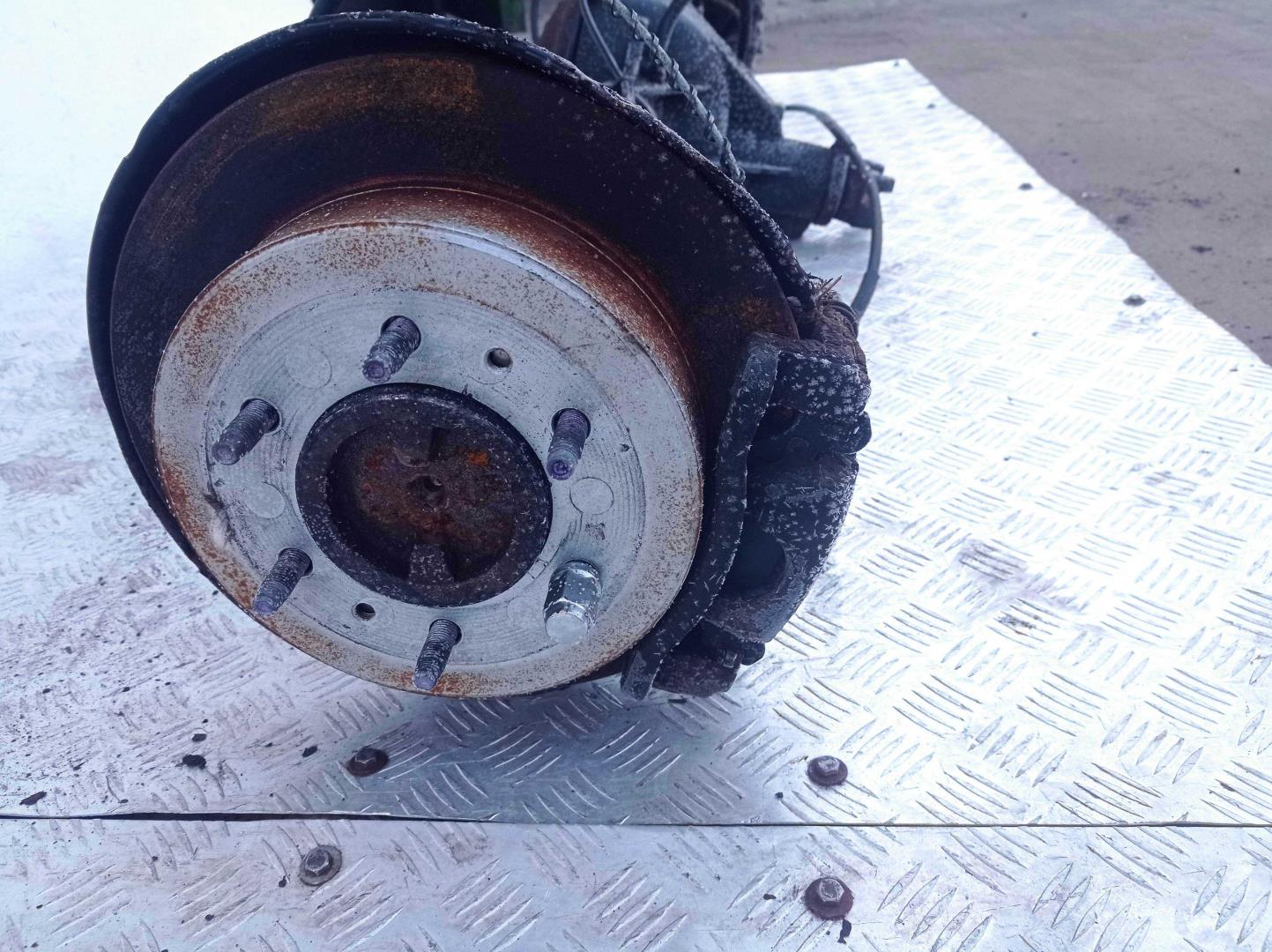 Стабилизатор задний