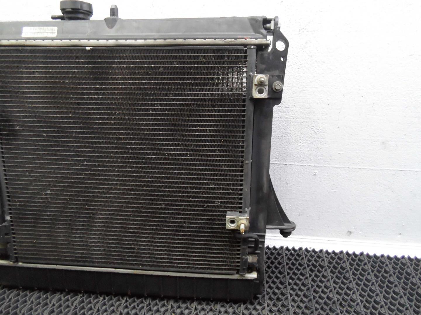 Радиатор кондиционера / конденсер