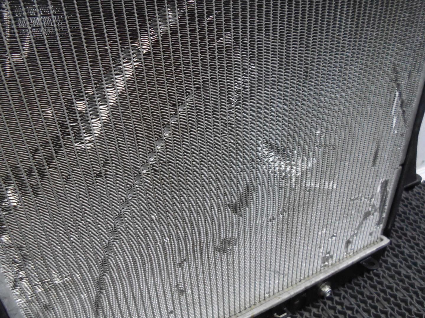 Радиатор кондиционера / конденсер