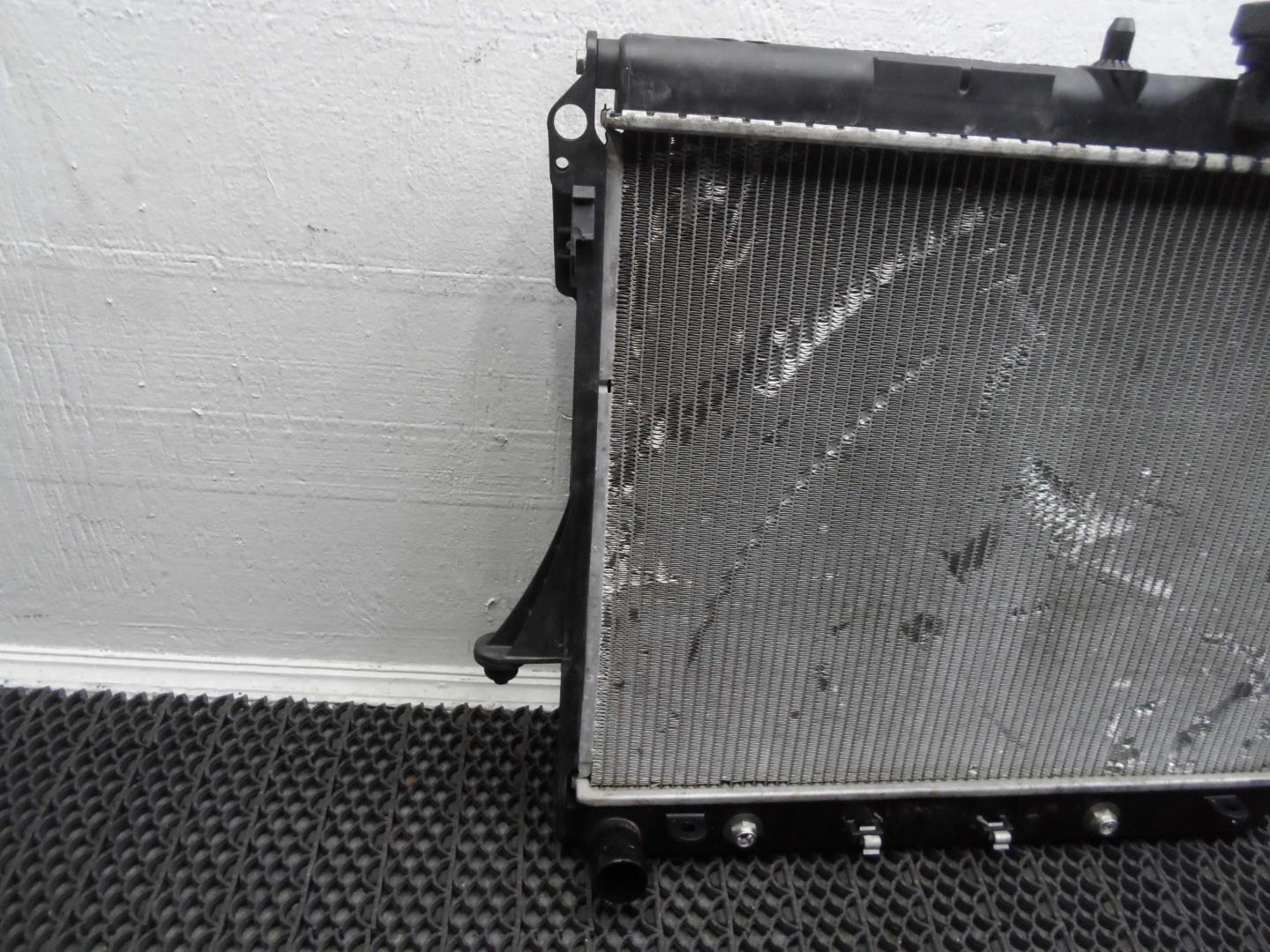 Радиатор кондиционера / конденсер