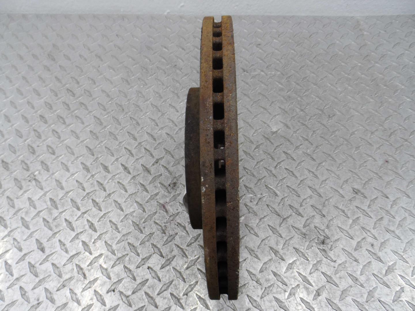 Диск тормозной передний вентилируемый