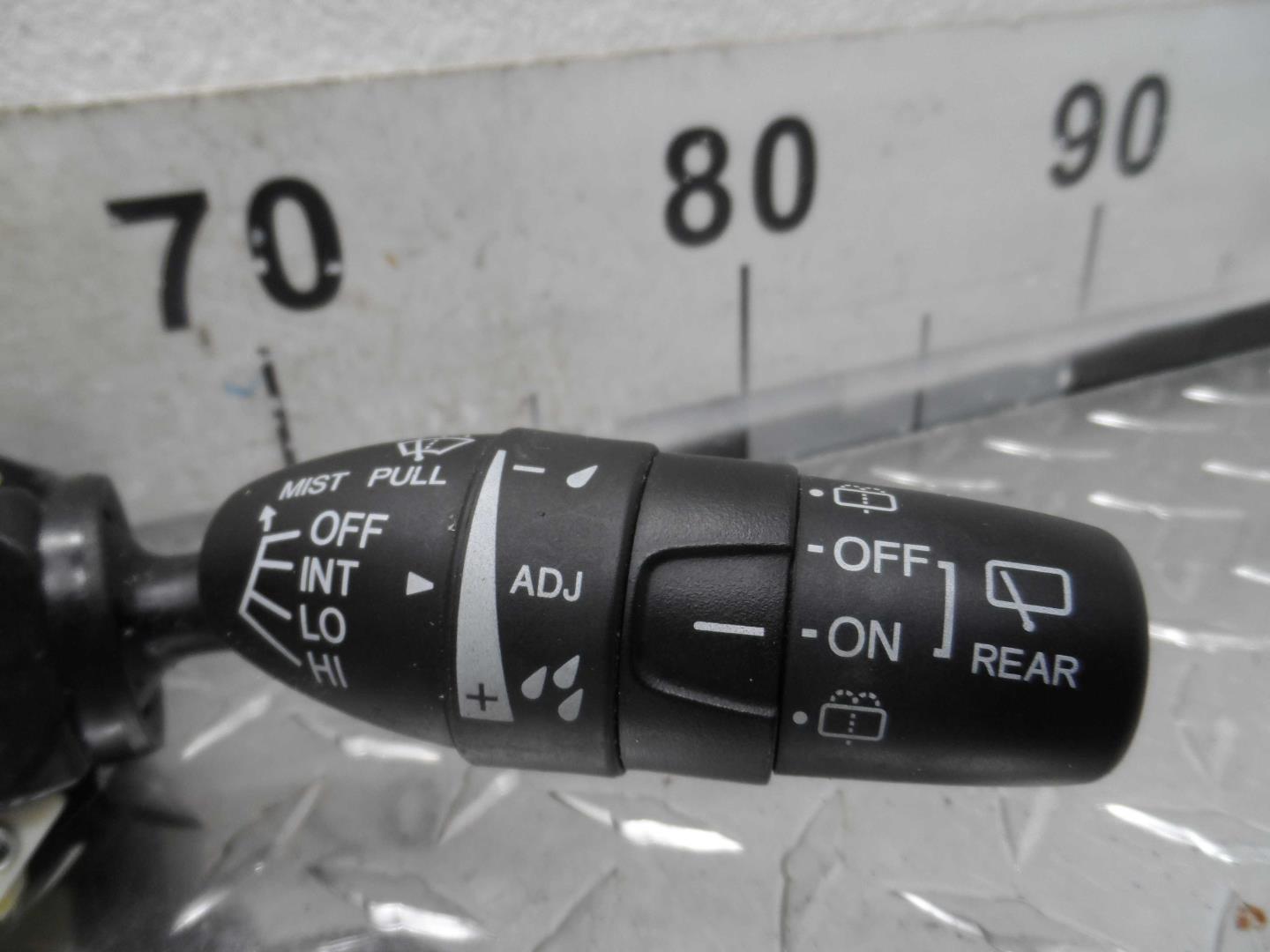 Переключатель подрулевой