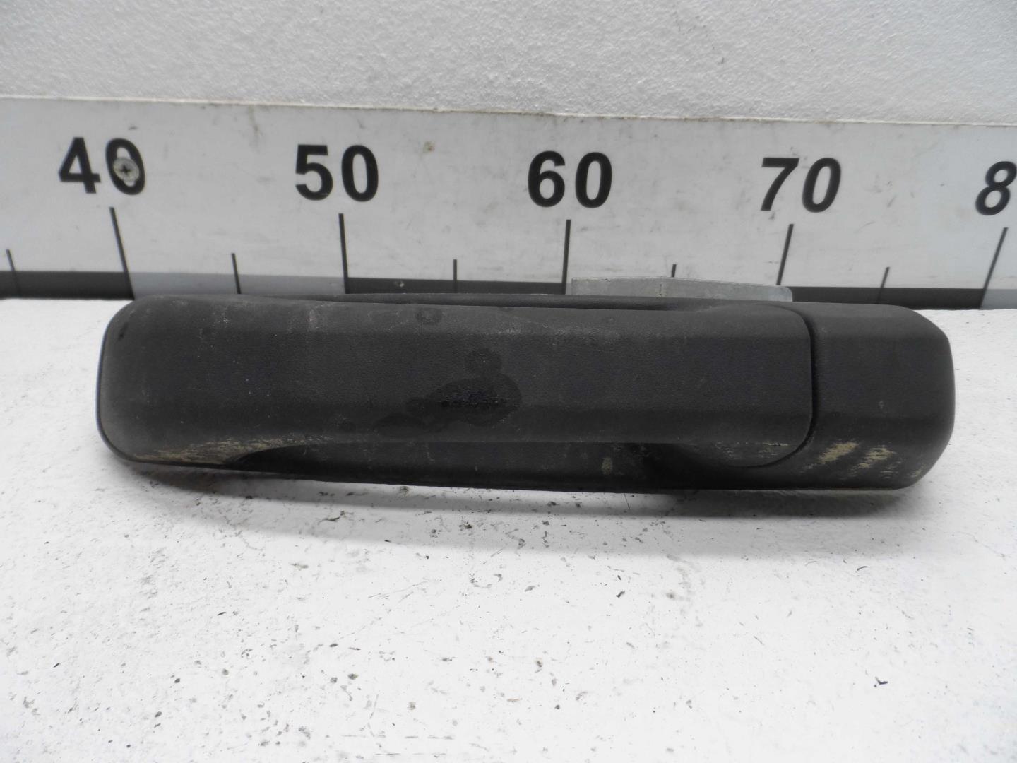 Ручка двери задней наружная левая