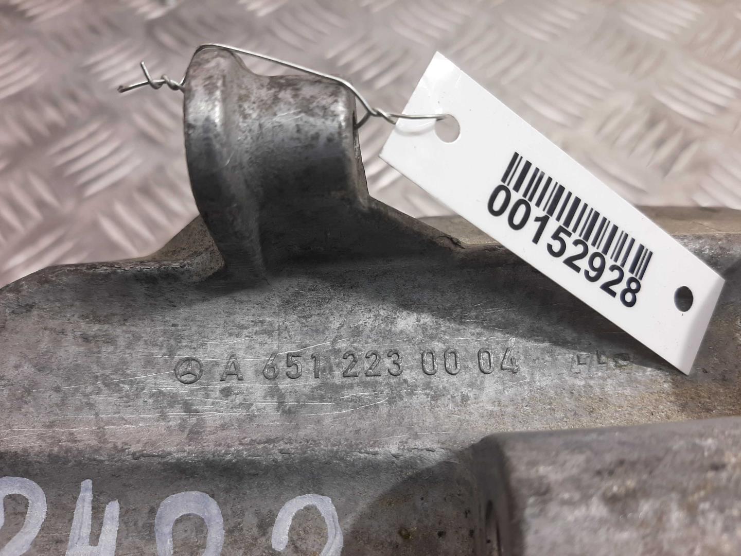 Кронштейн двигателя