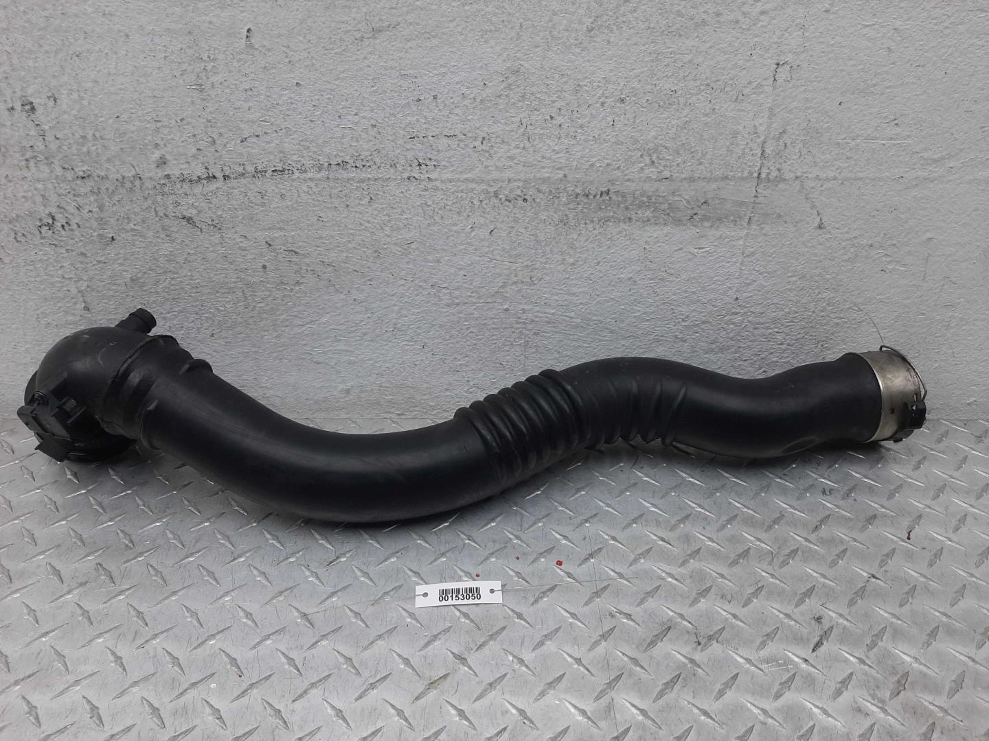 Патрубок интеркулера