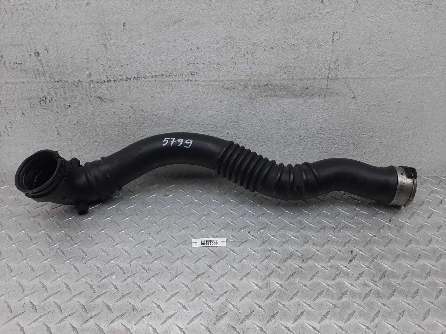 Патрубок интеркулера