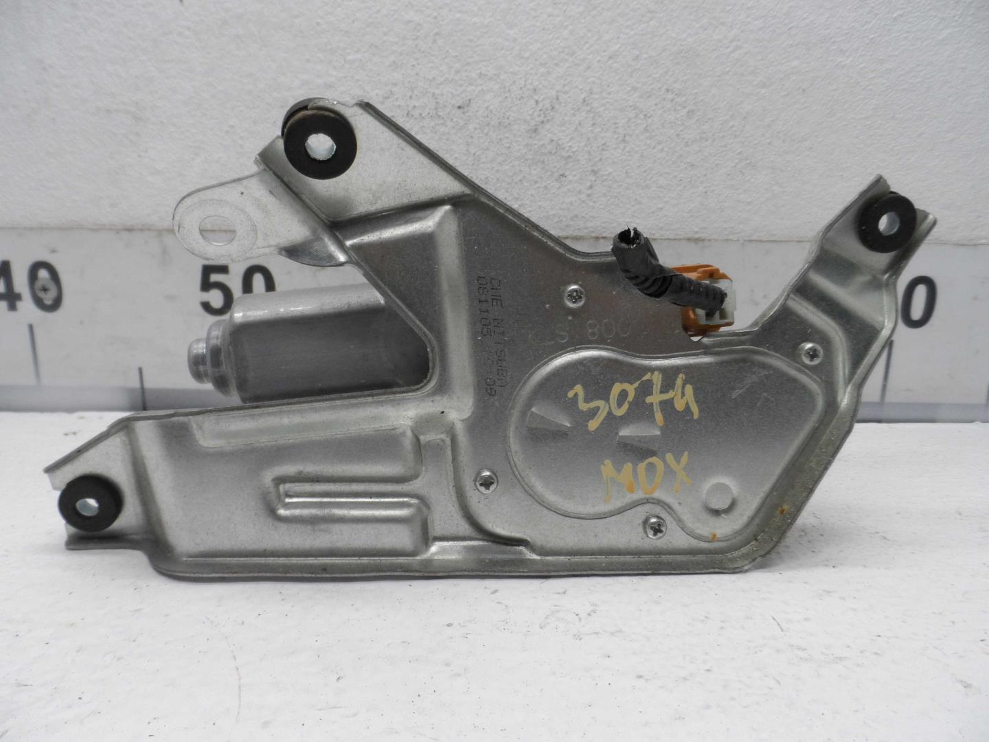 Моторчик стеклоочистителя задний