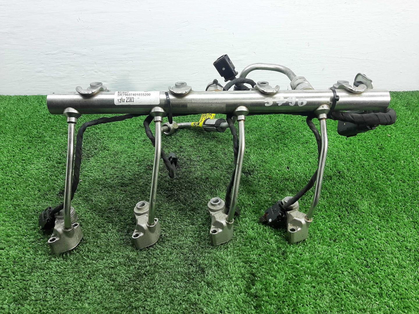 Рейка топливная (рампа)