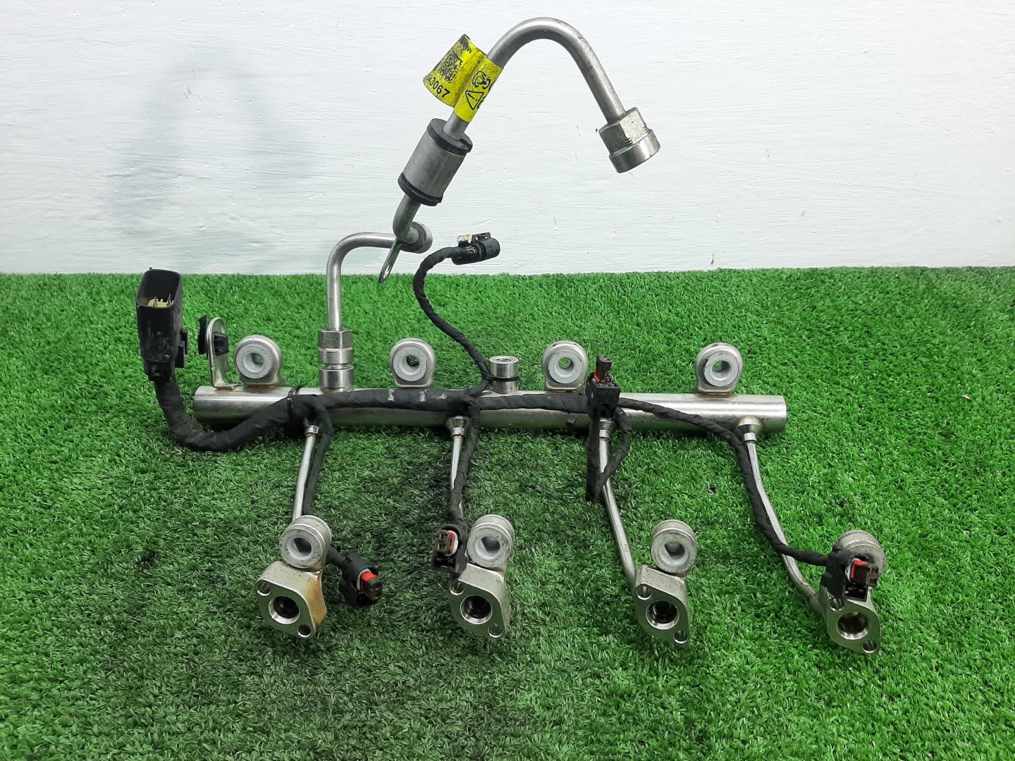 Рейка топливная (рампа)