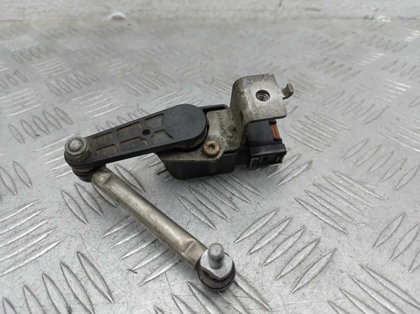 Датчик регулировки дорож. просвета