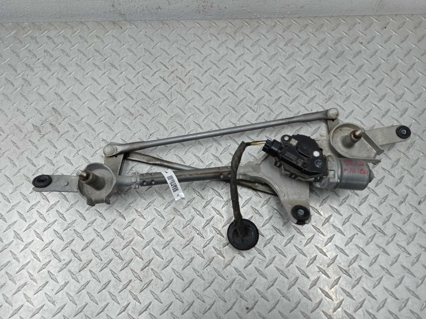 Трапеция стеклоочистителей