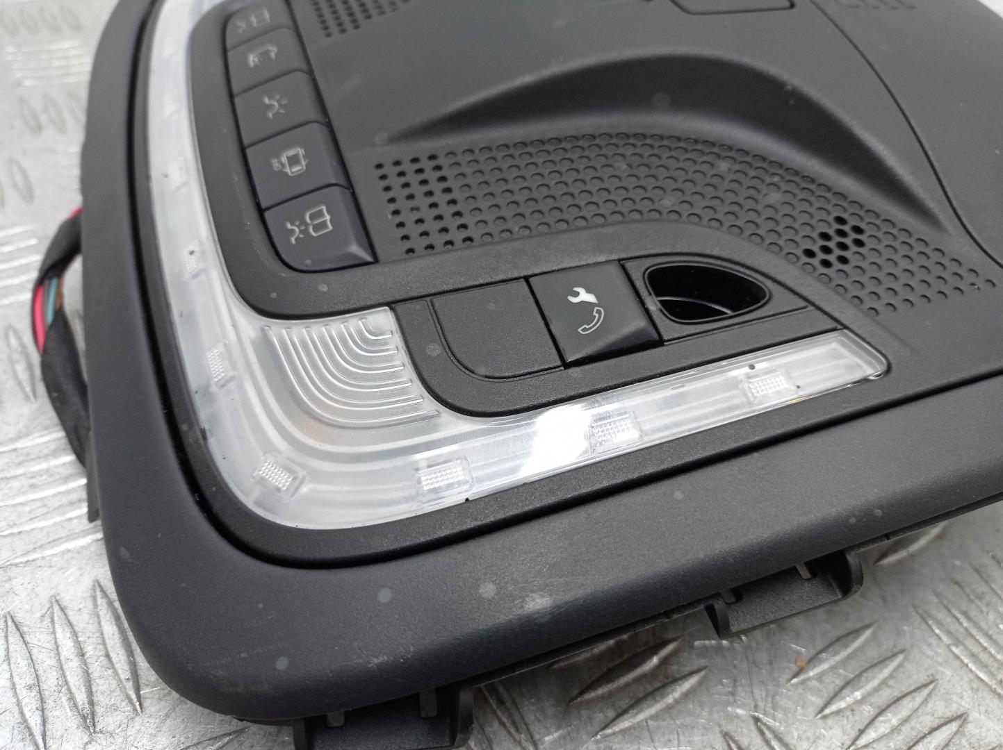 Плафон салонный