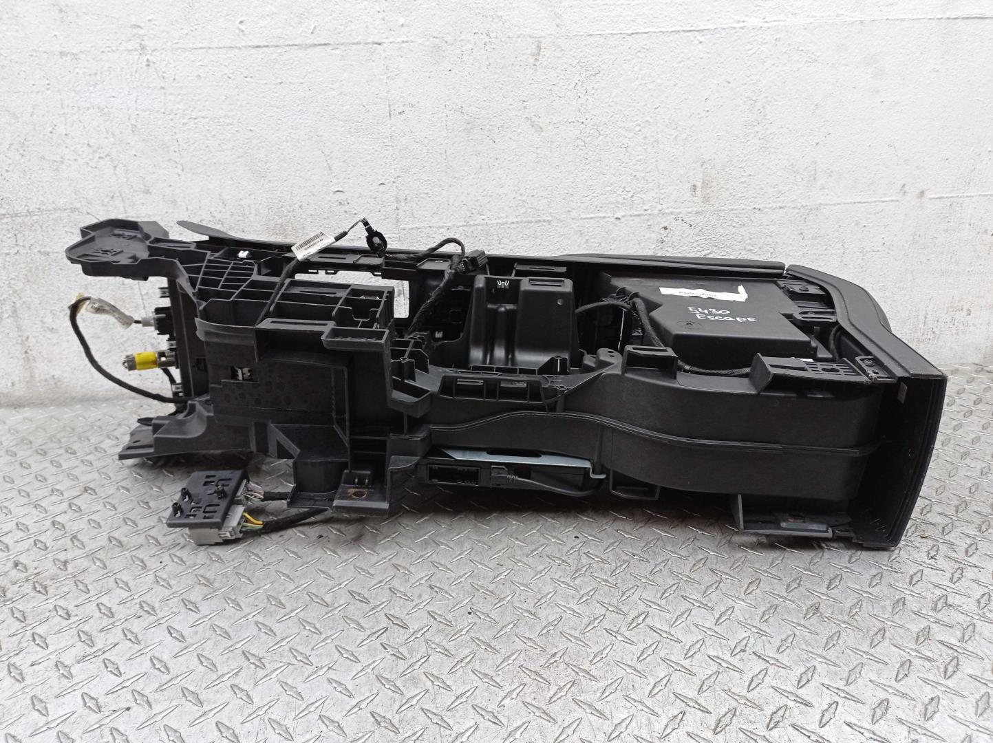 Подлокотник