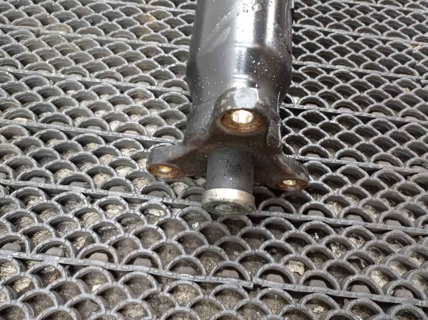 Вал карданный задний