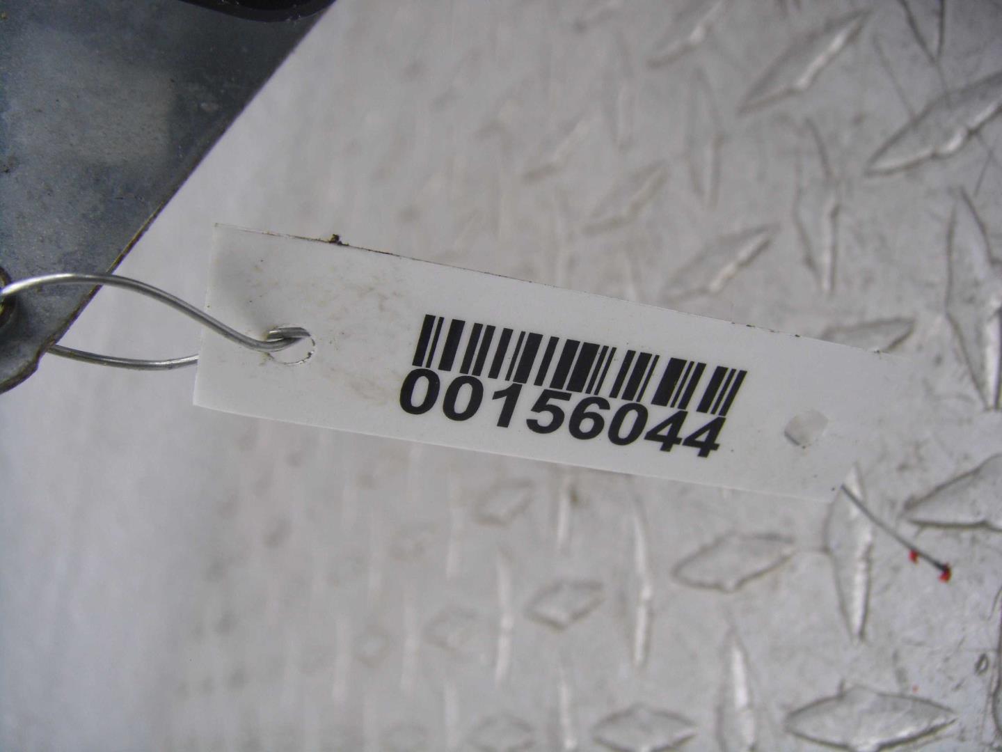 Замок двери задней левой