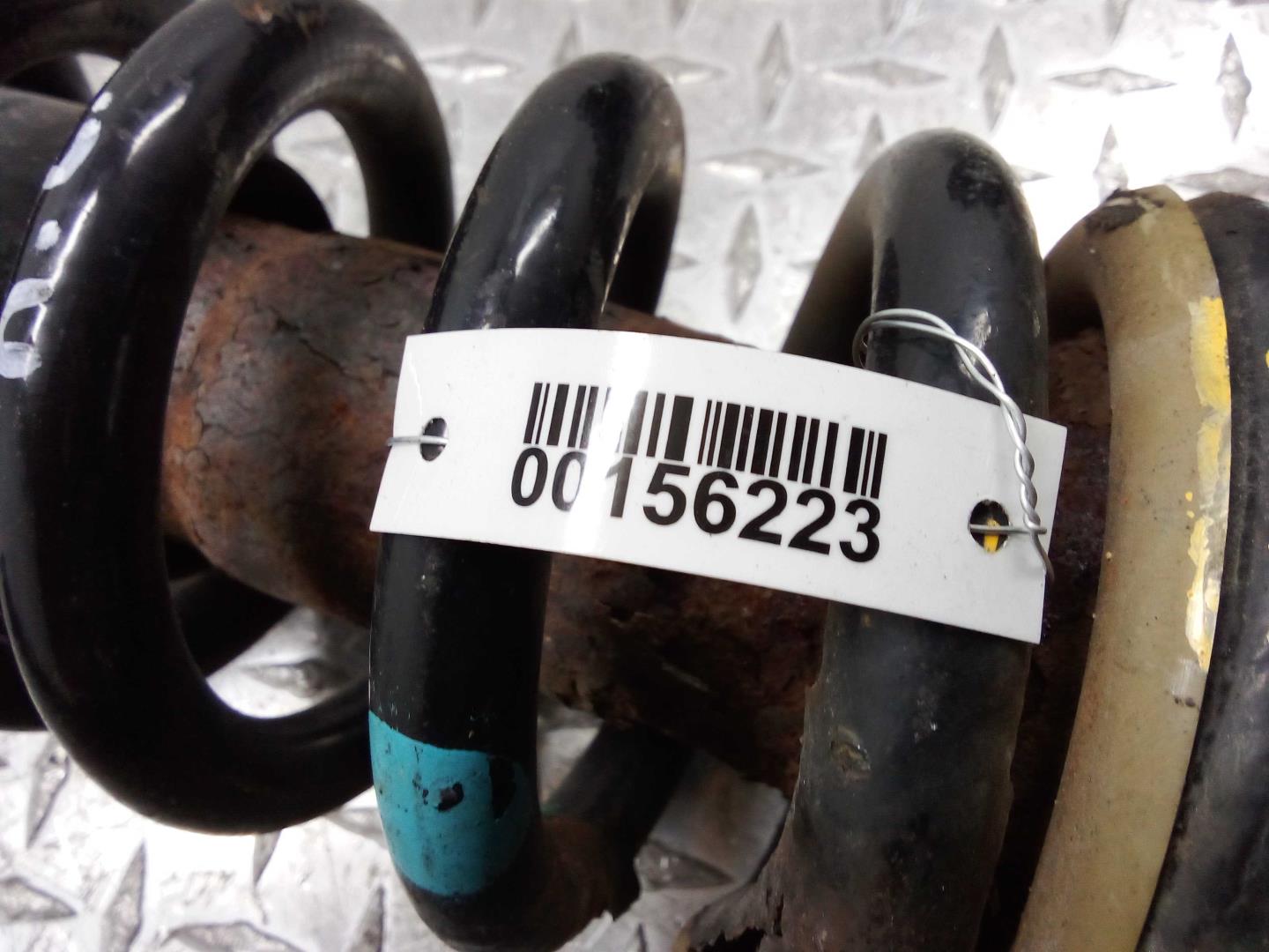 Амортизатор передний левый