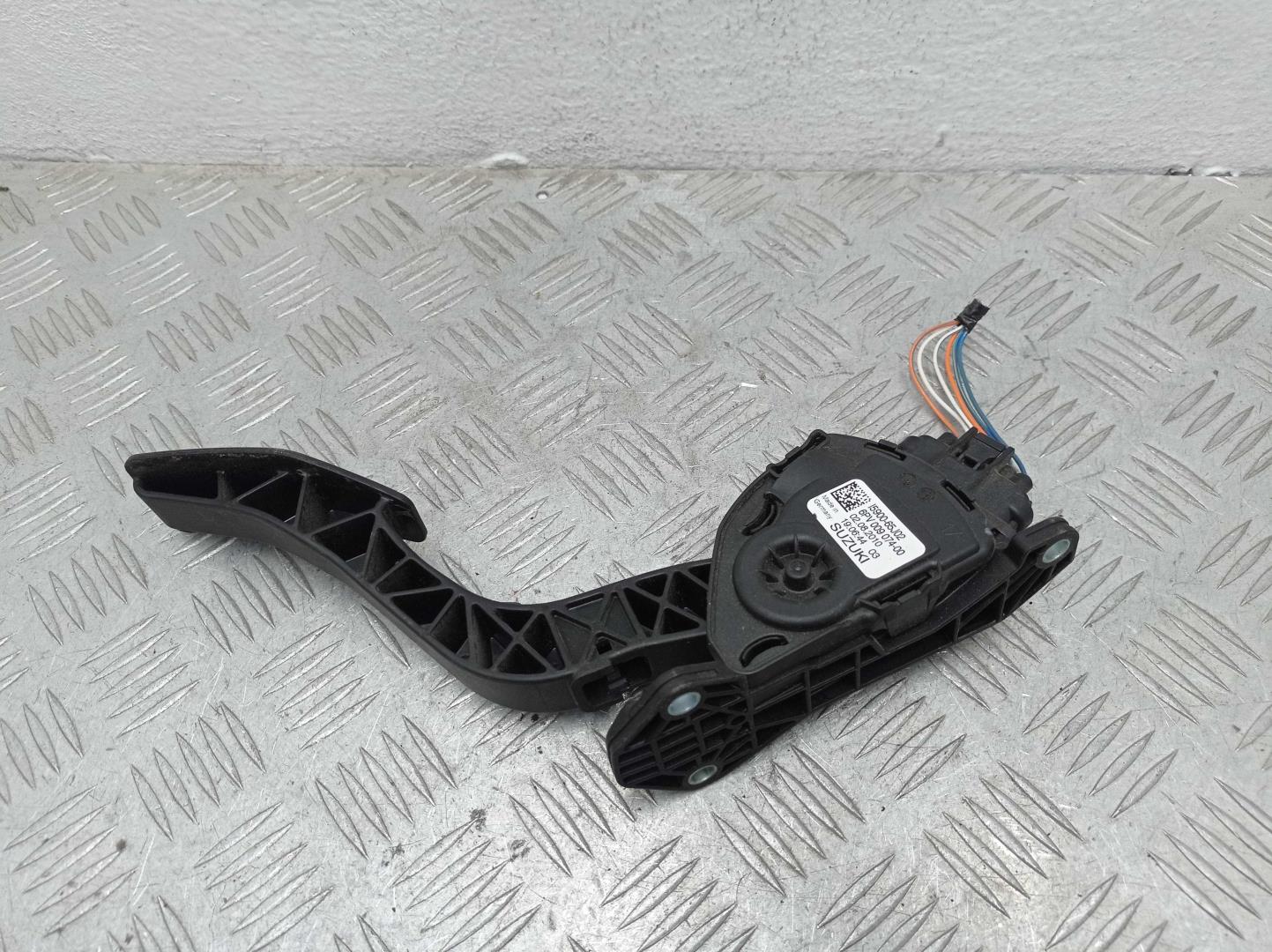 Педаль газа