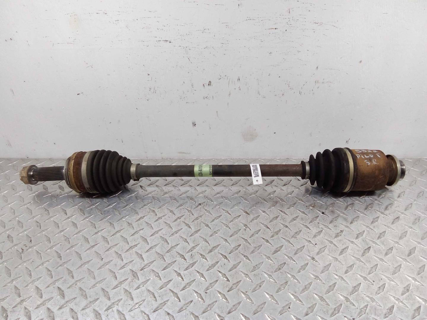 Полуось задняя правая