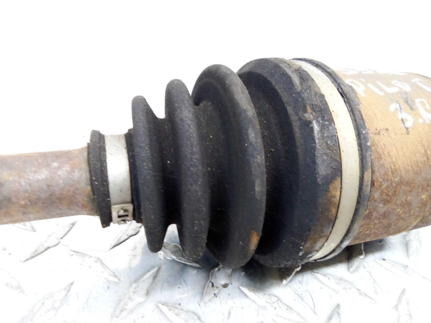 Полуось задняя правая