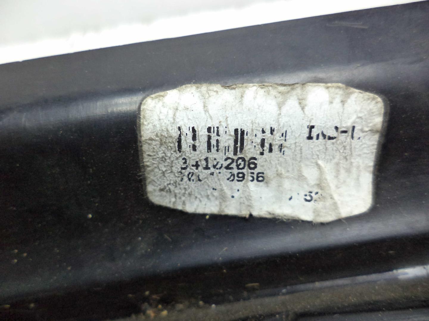 Фонарь задний наружный правый