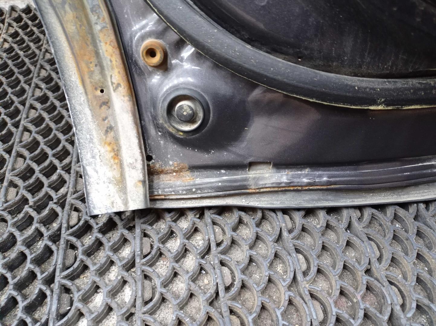 Стеклоподъемник электр. задний левый