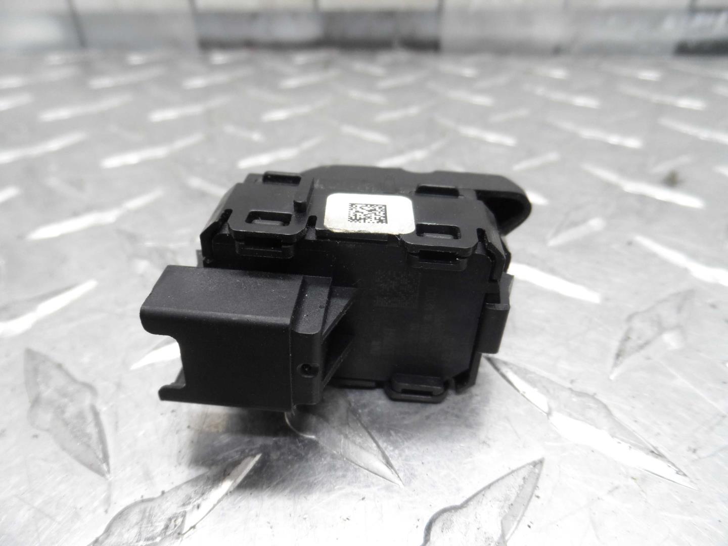 Кнопка многофункциональная