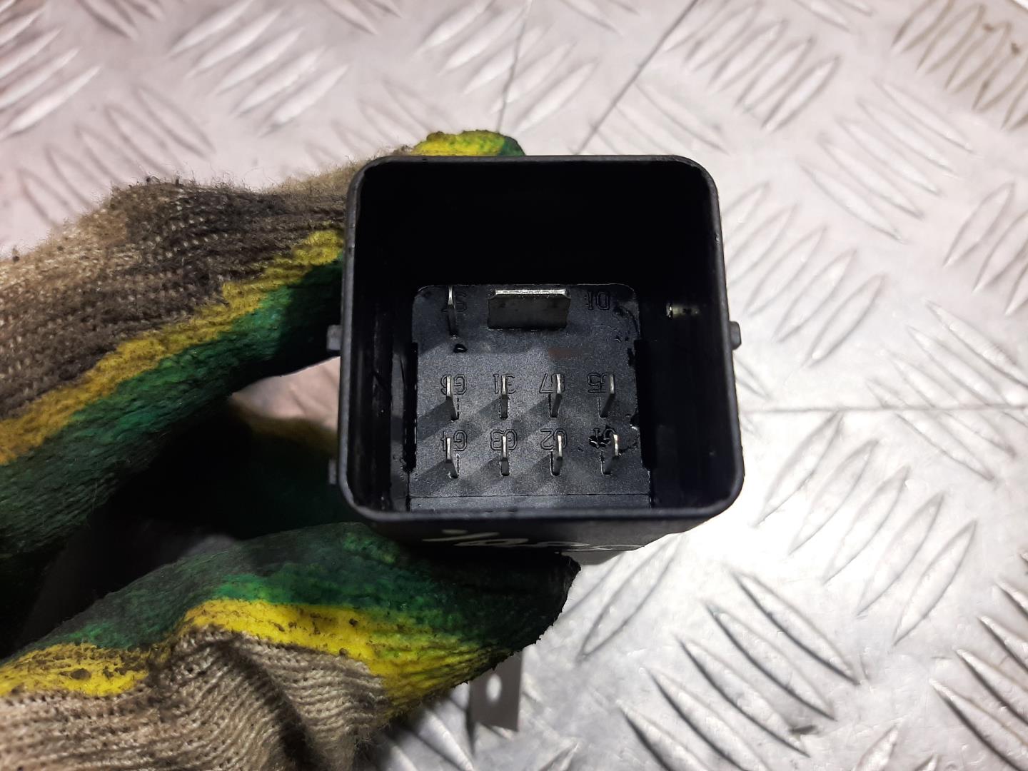 Реле свечей накала