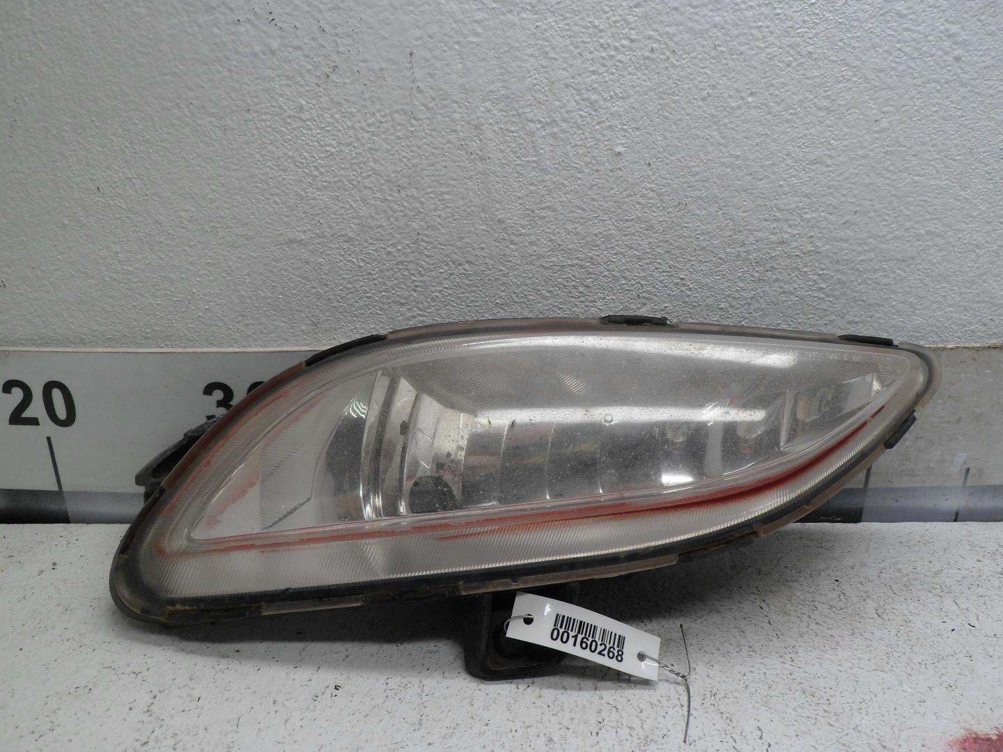 Фара противотуманная правая