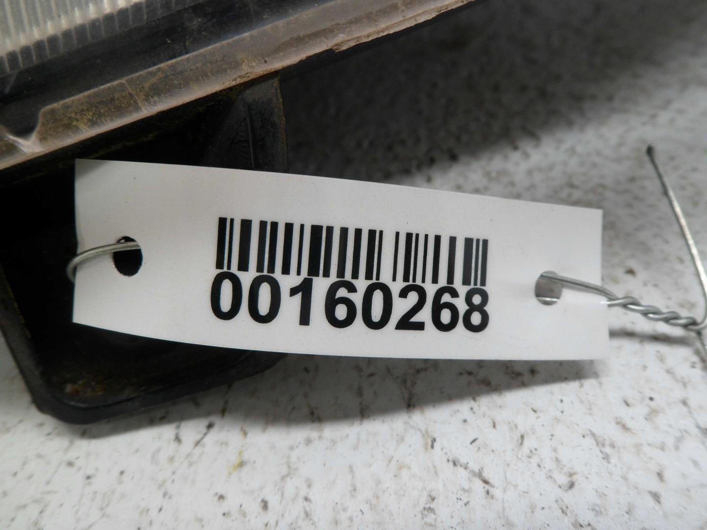 Фара противотуманная правая