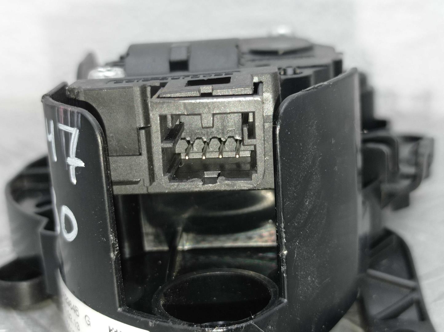 Моторчик заслонки печки