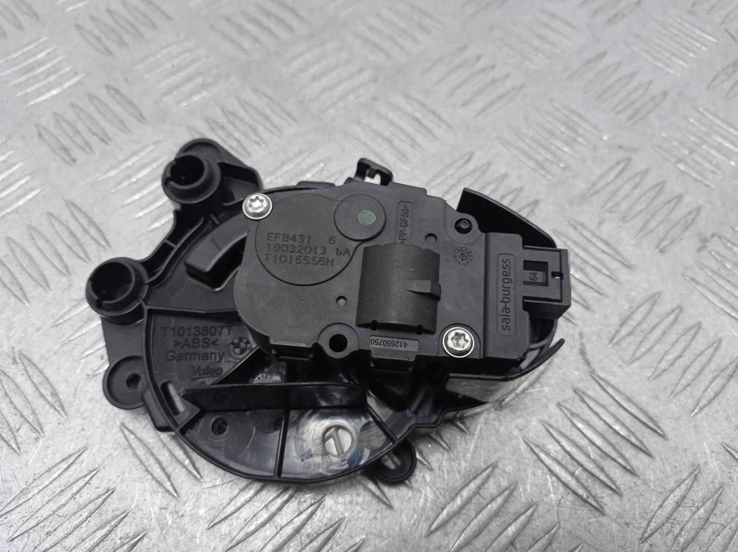 Моторчик заслонки печки