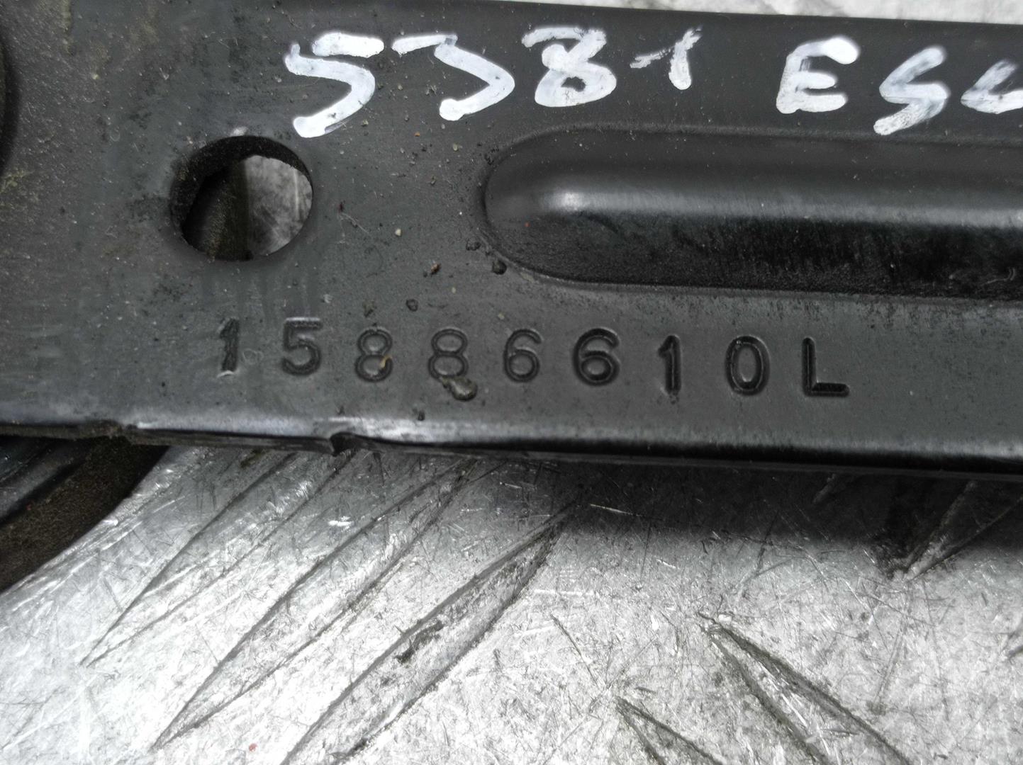 Петля капота левая