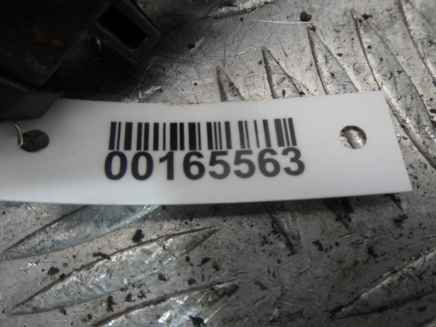 Клапан вентиляции топливного бака