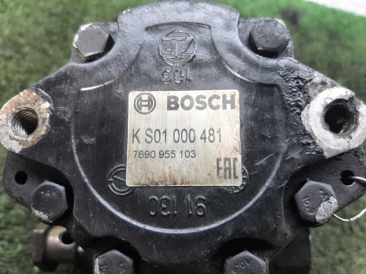 Насос ГУР (гидроусилитель руля)