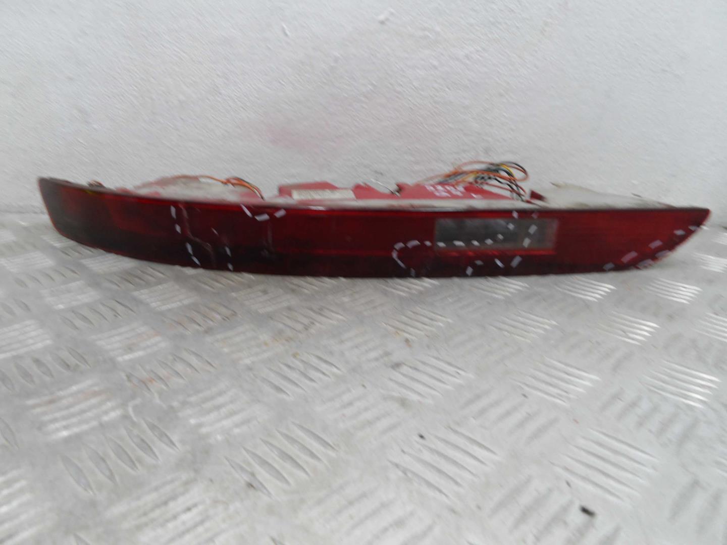 Фонарь задний в бампер левый